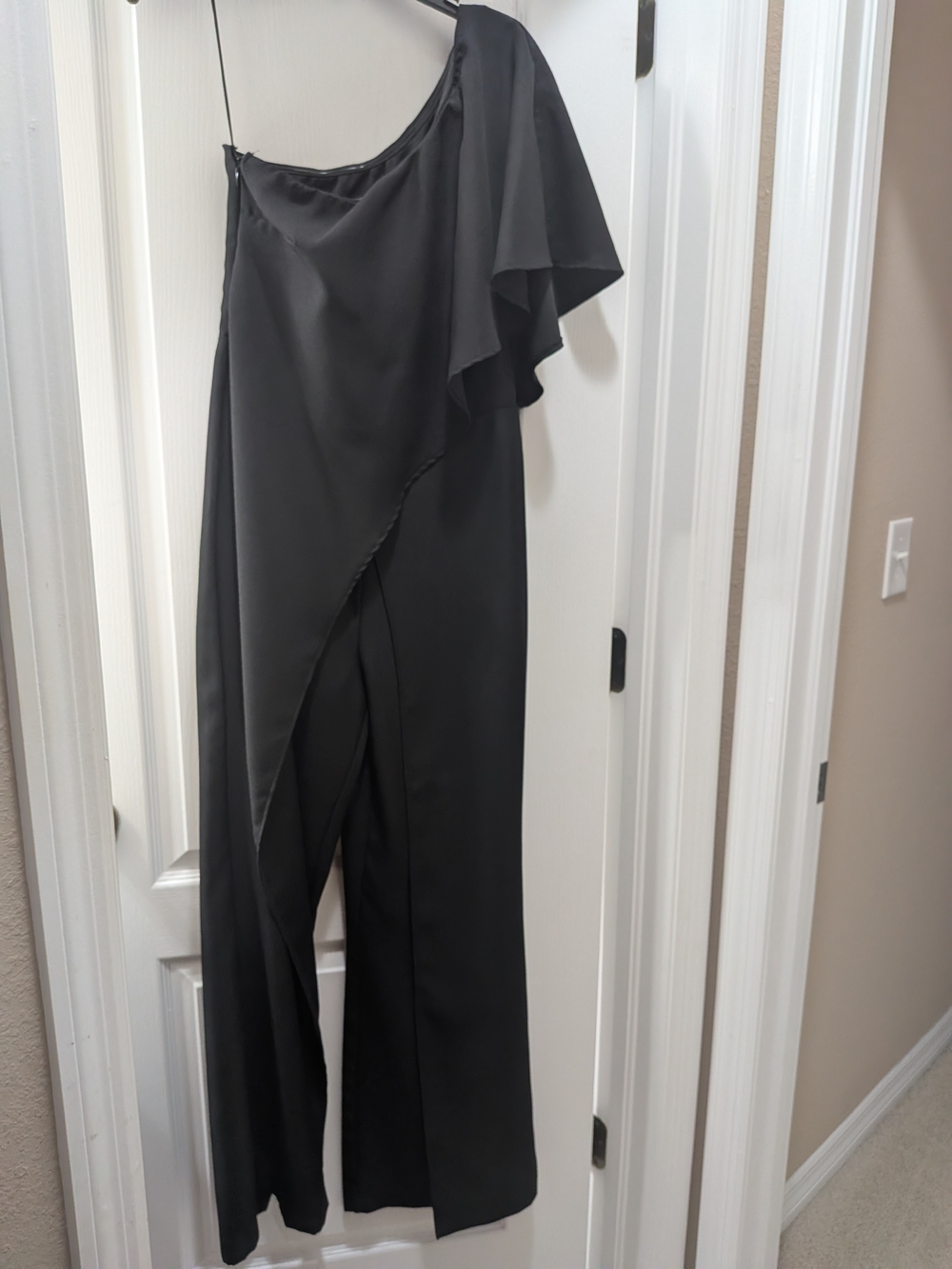 VENUS One-Shoulder Black Jumpsuit - Picture 2 of 4